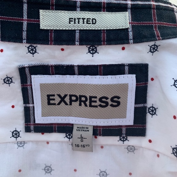 Express Fitted Button Down - Picture 7 of 7
